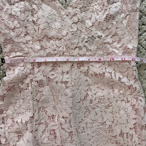 MOVING SALE Lulus light pink lace dress - Picture 7 of 7